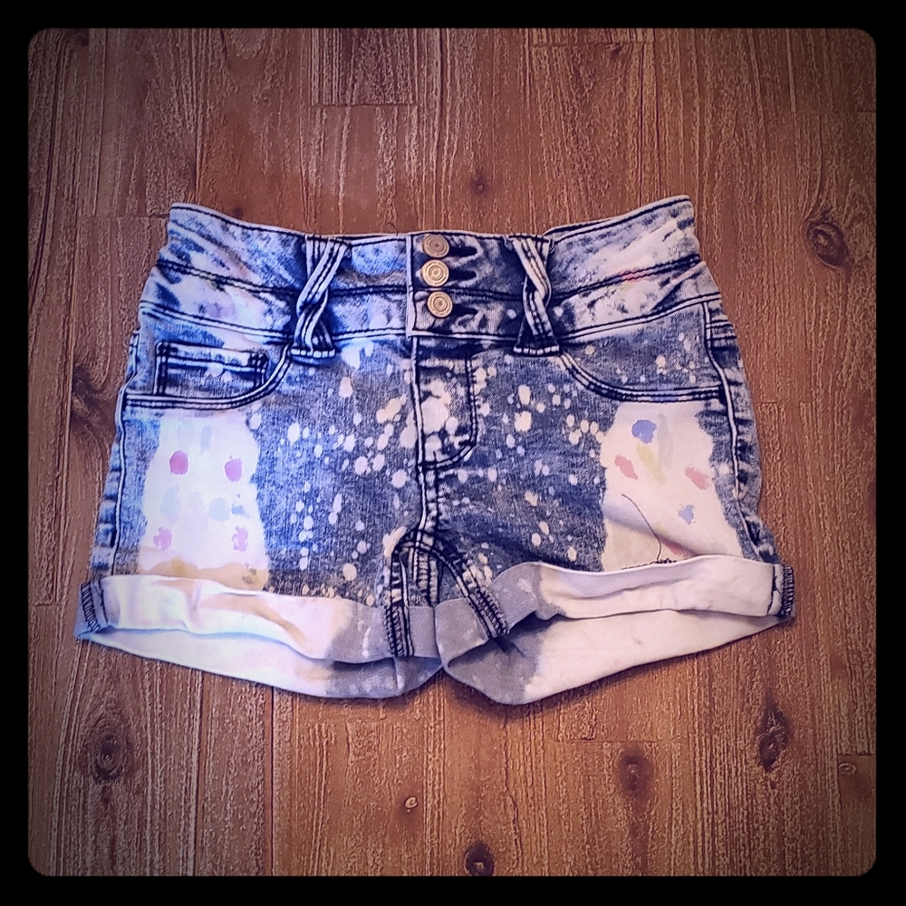 Girls SO shorts size 8